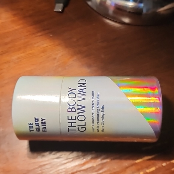 The Glow Fairy - Body Glow Wand - Picture 4 of 4